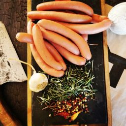 Crenvurști  de vită